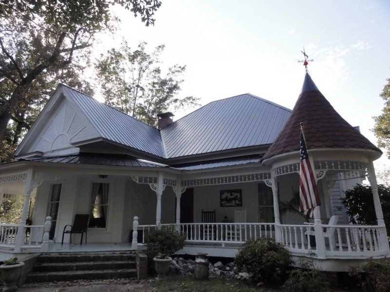 29 gauge Tuff Rib panels in Black