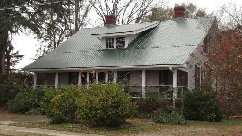 29 gauge Tuff Rib panels in Evergreen