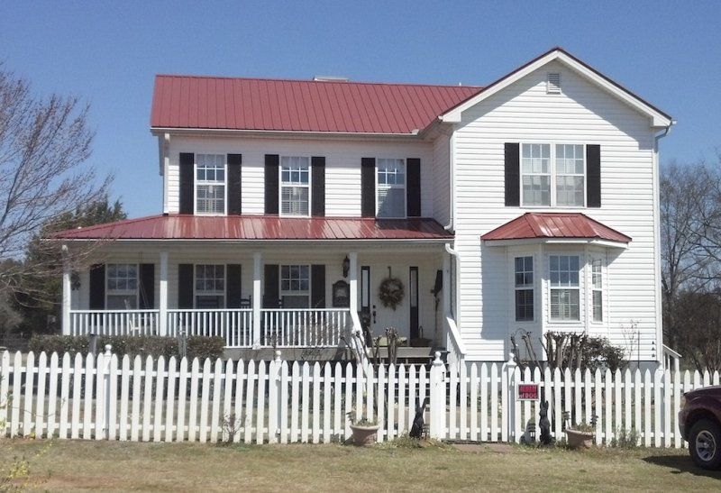 29 gauge Tuff Rib panels in Barn Red