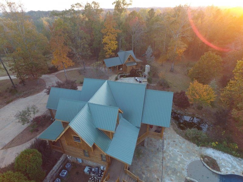 New metal roof in Monroe, 29 gauage Tuff Rib panels in Evergreen