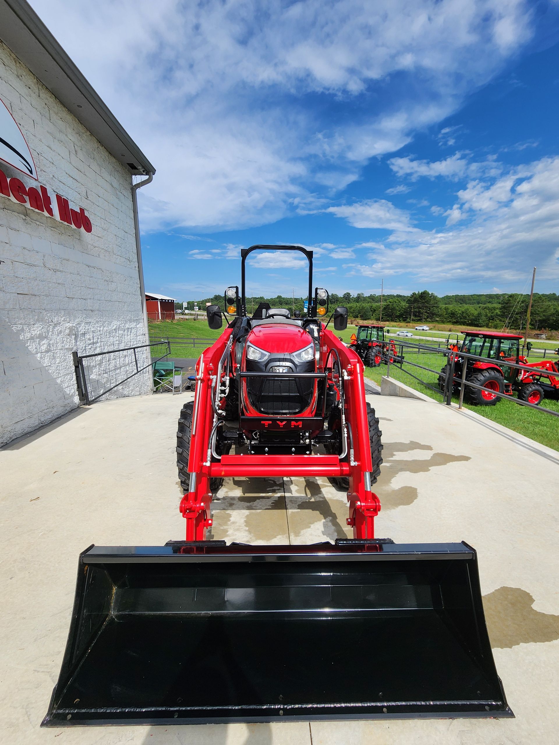 TYM T574H (S/N : 57NHT01054)