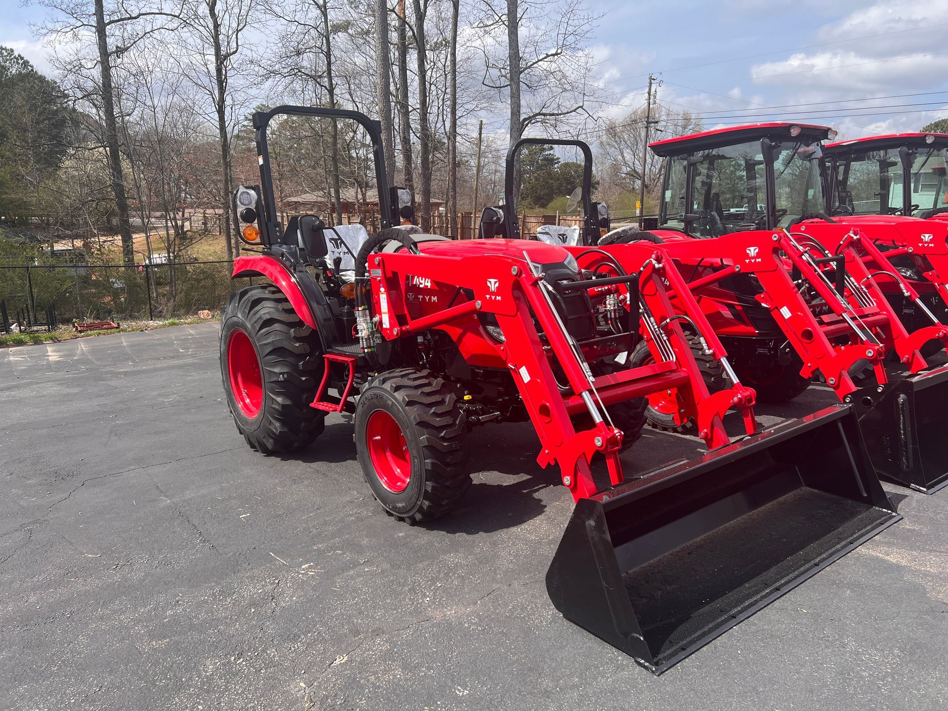 TYM T494 (S/N : 49NCS00200)