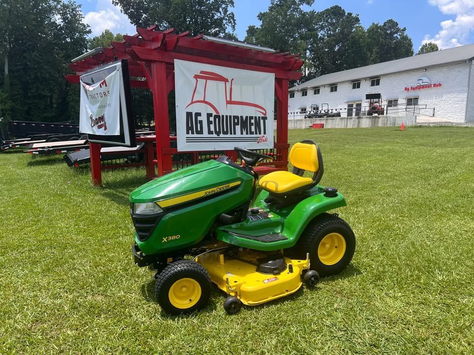 John Deere X380