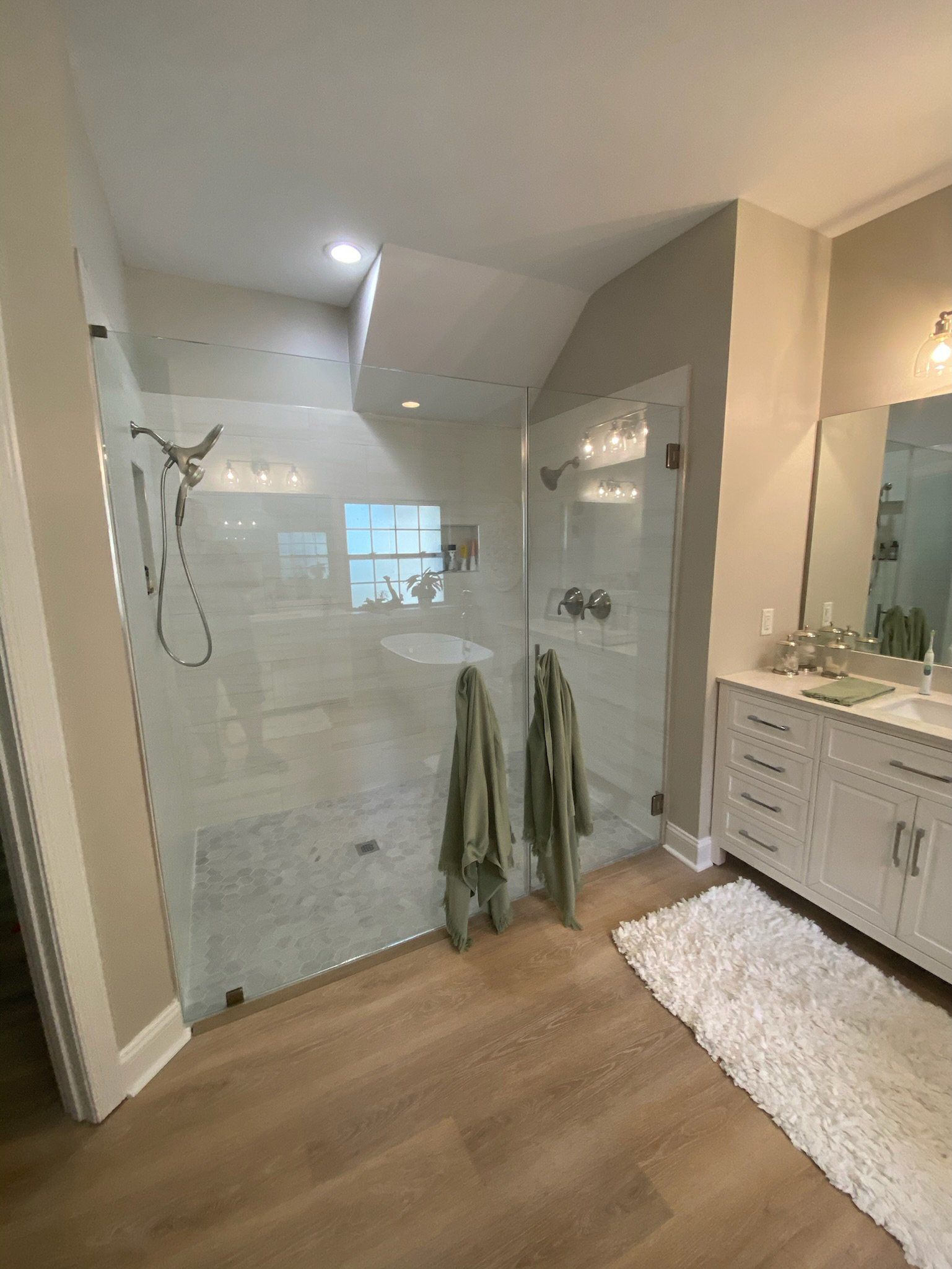 Stationary Shower Door — Rincon, GA — Centaur Home Renovations