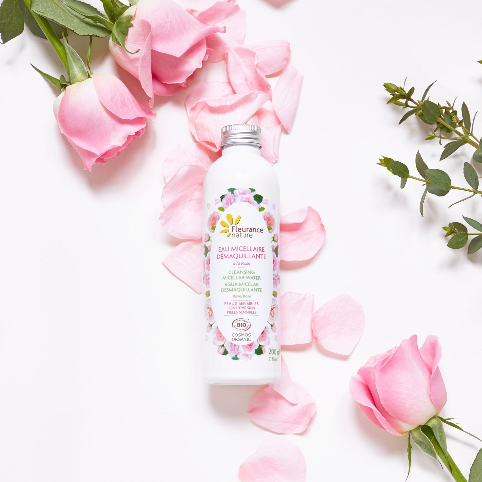 大馬士革玫瑰亮白舒敏卸妝液