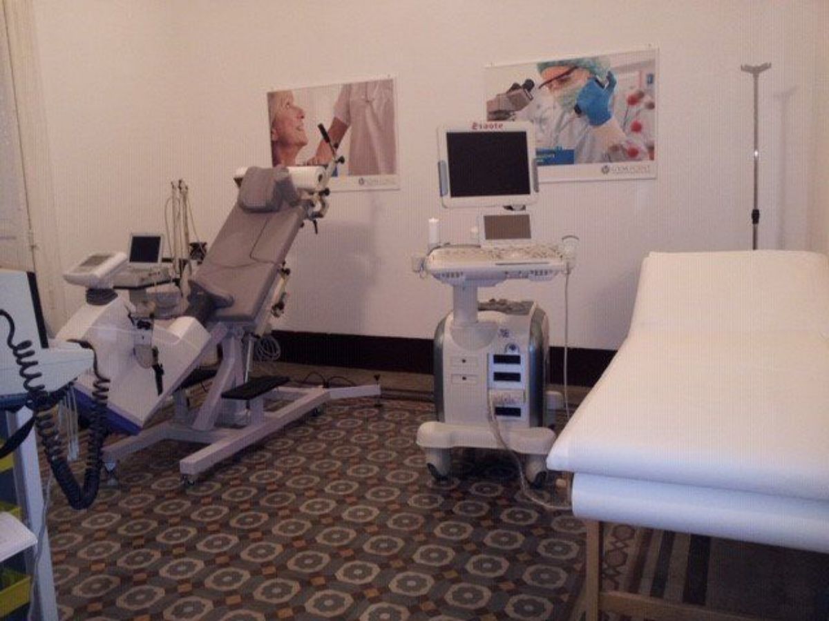 Macchinari per visita cardiologica