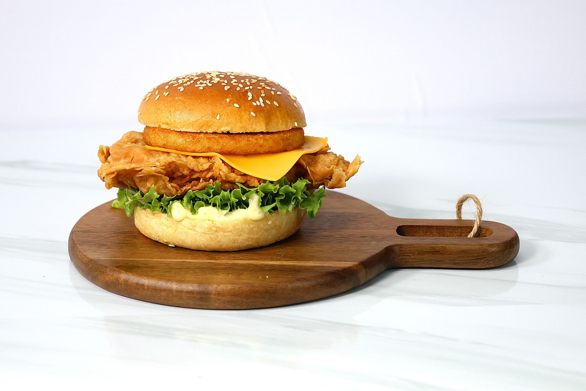 MIGHTY FILLET BURGER