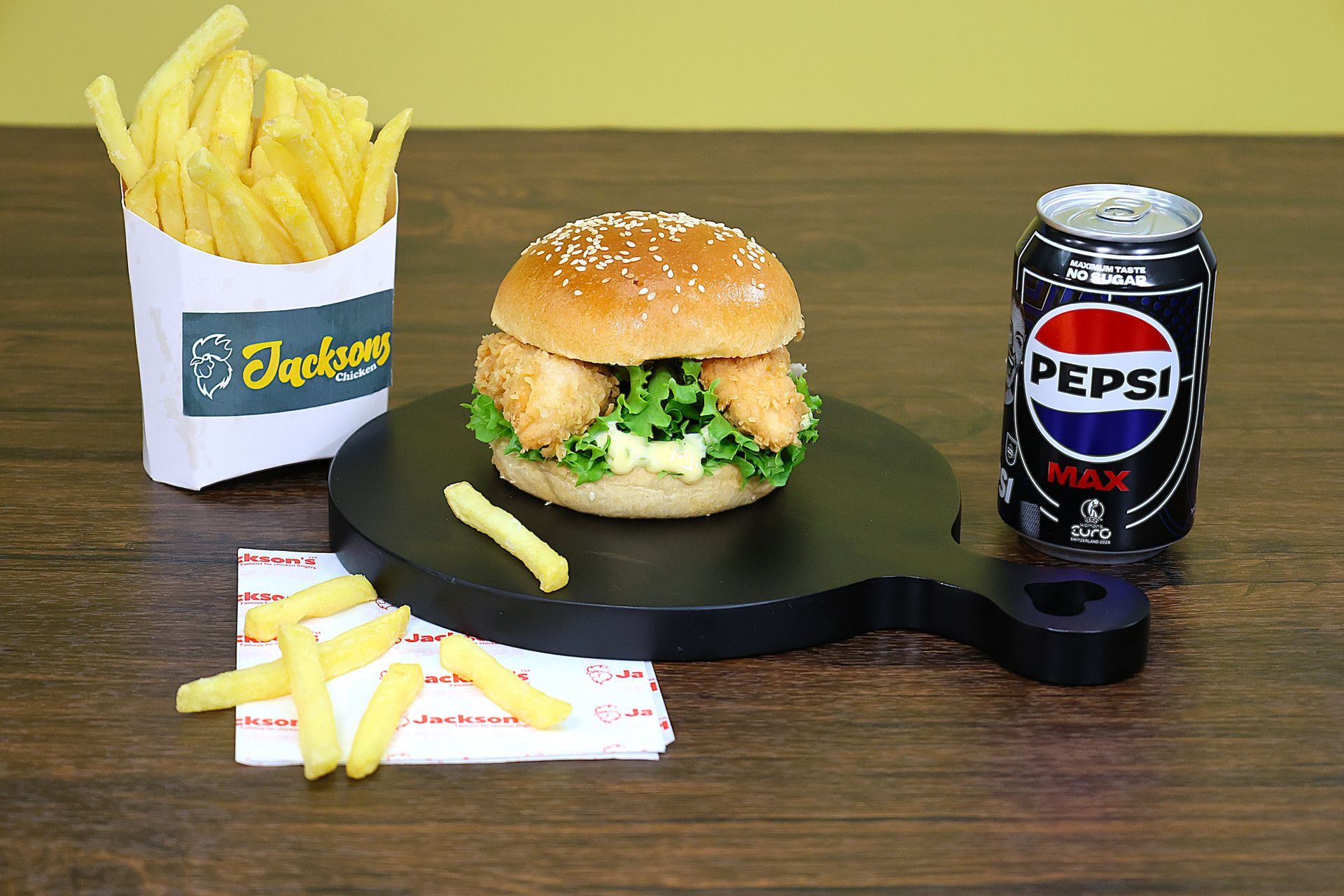 STRIPS BURGER MEAL