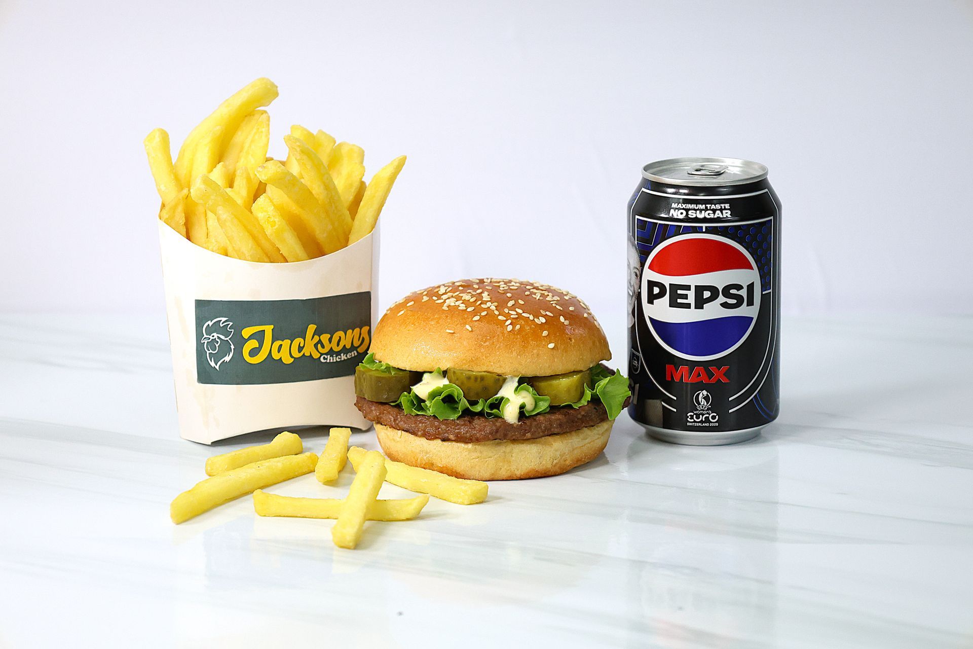 QUARTE POUNDER ANGUS BEEF BURGER MEAL