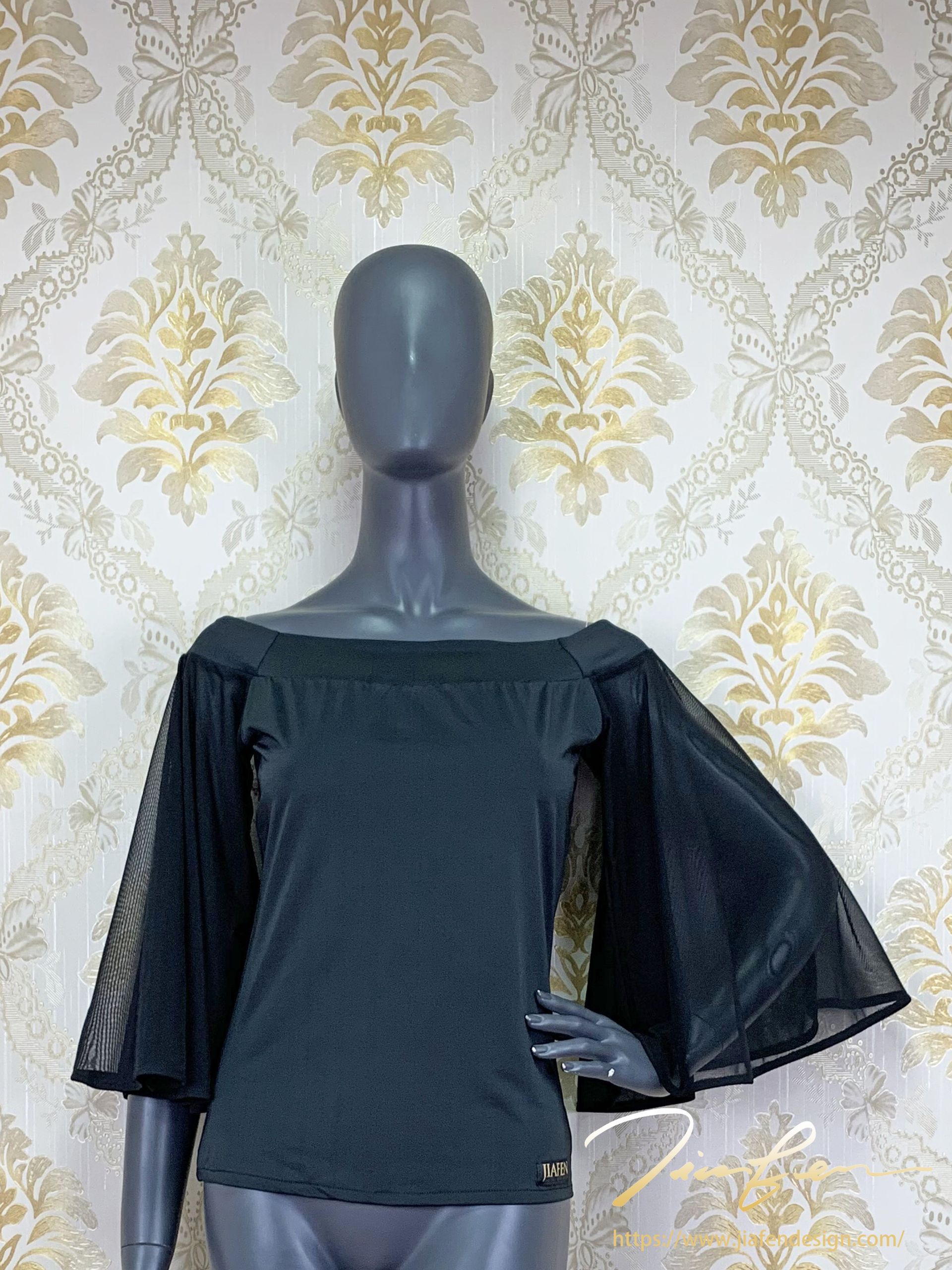 《BY TERRY佳衯自創》紗網大喇叭袖上衣