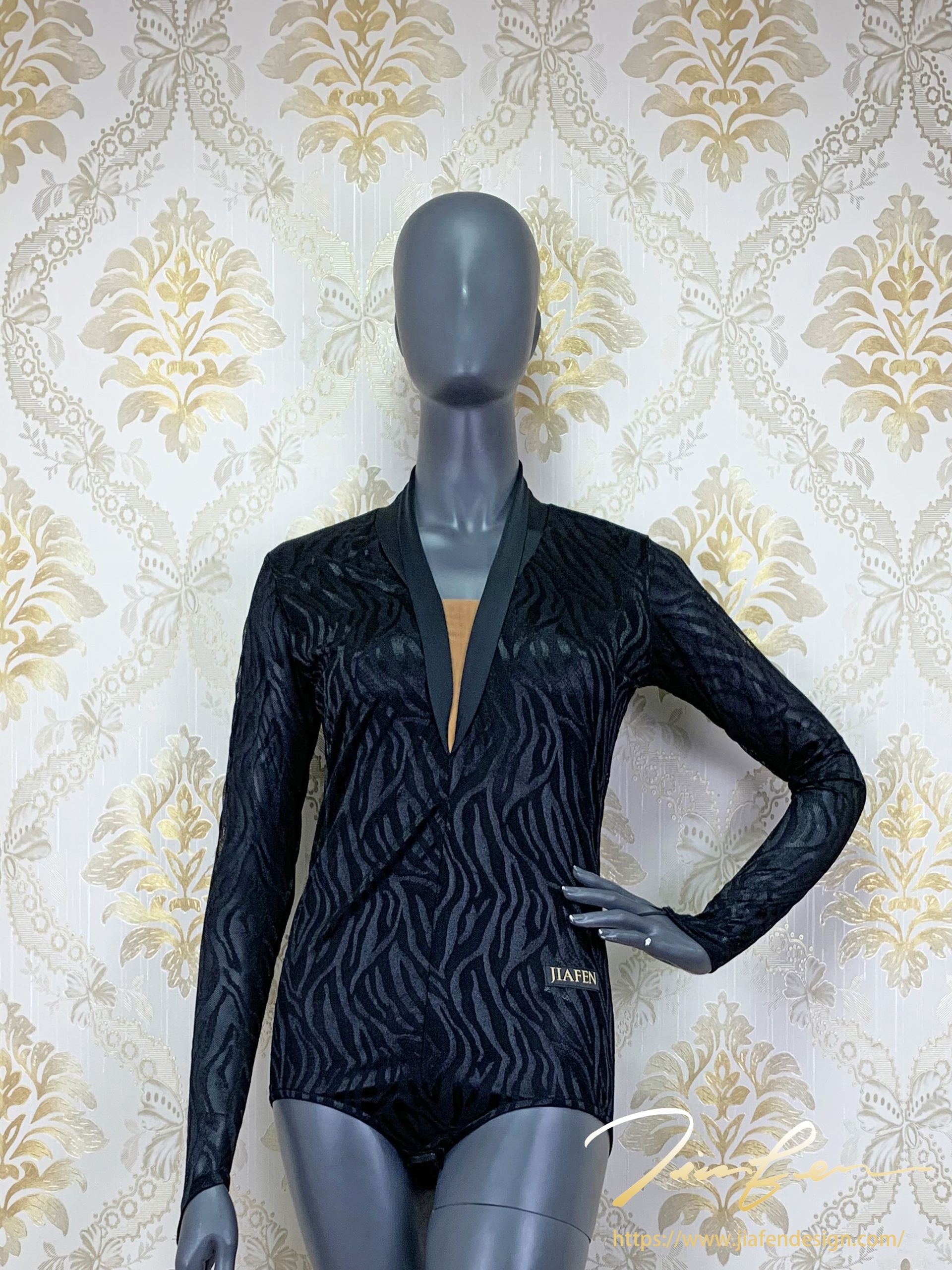 《BY TERRY佳衯自創》斑馬紋長袖套指連身上衣