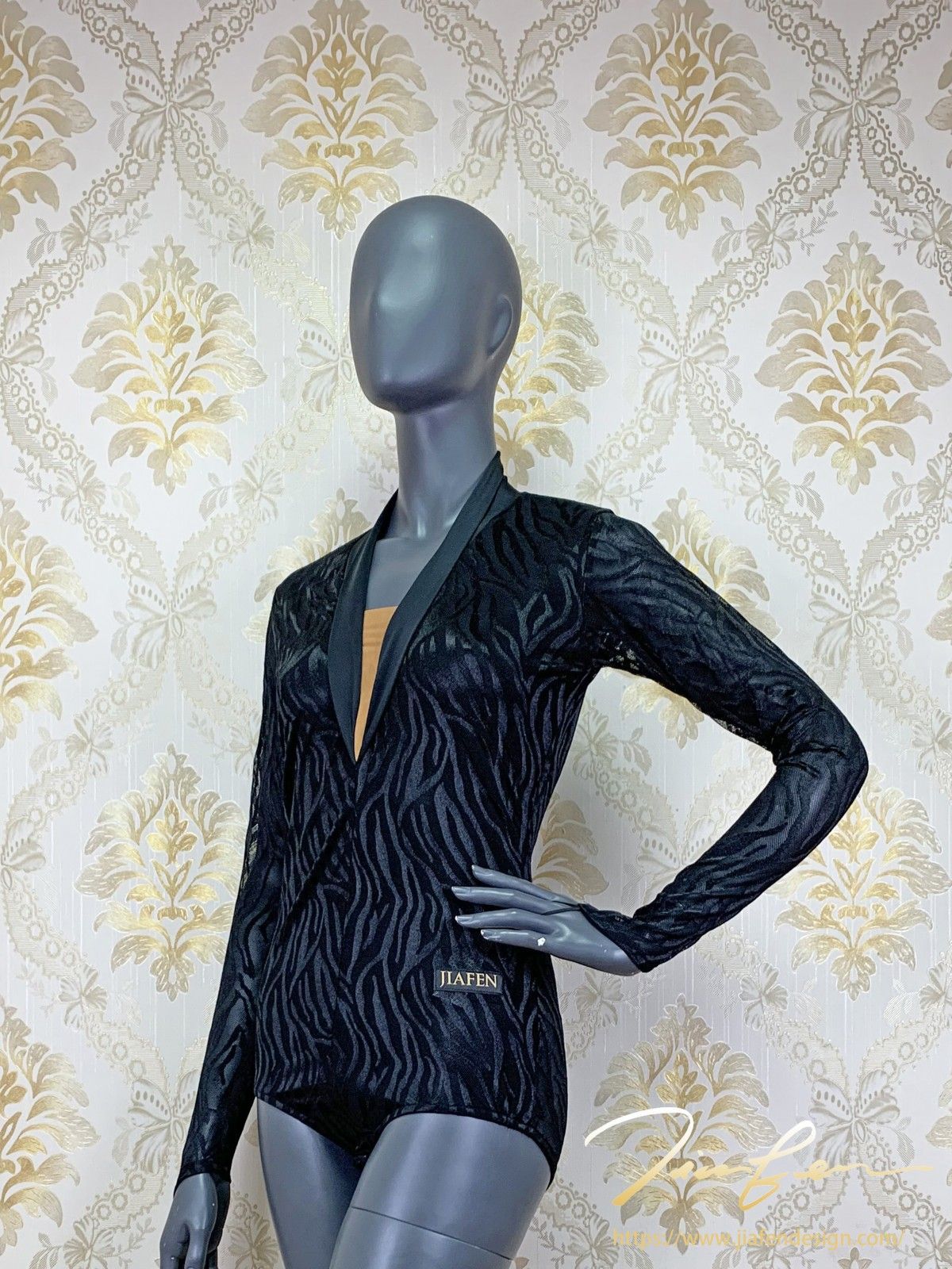 《BY TERRY佳衯自創》斑馬紋長袖套指連身上衣