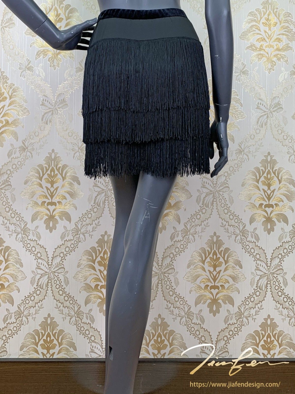 《BY TERRY佳衯自創》短流蘇半身裙