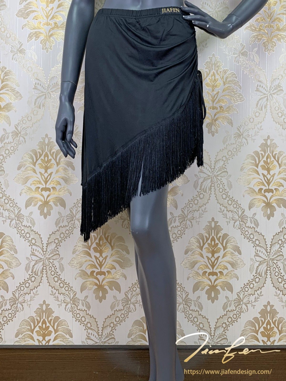 《BY TERRY佳衯自創》單邊抽皺不規則流蘇下擺半身裙