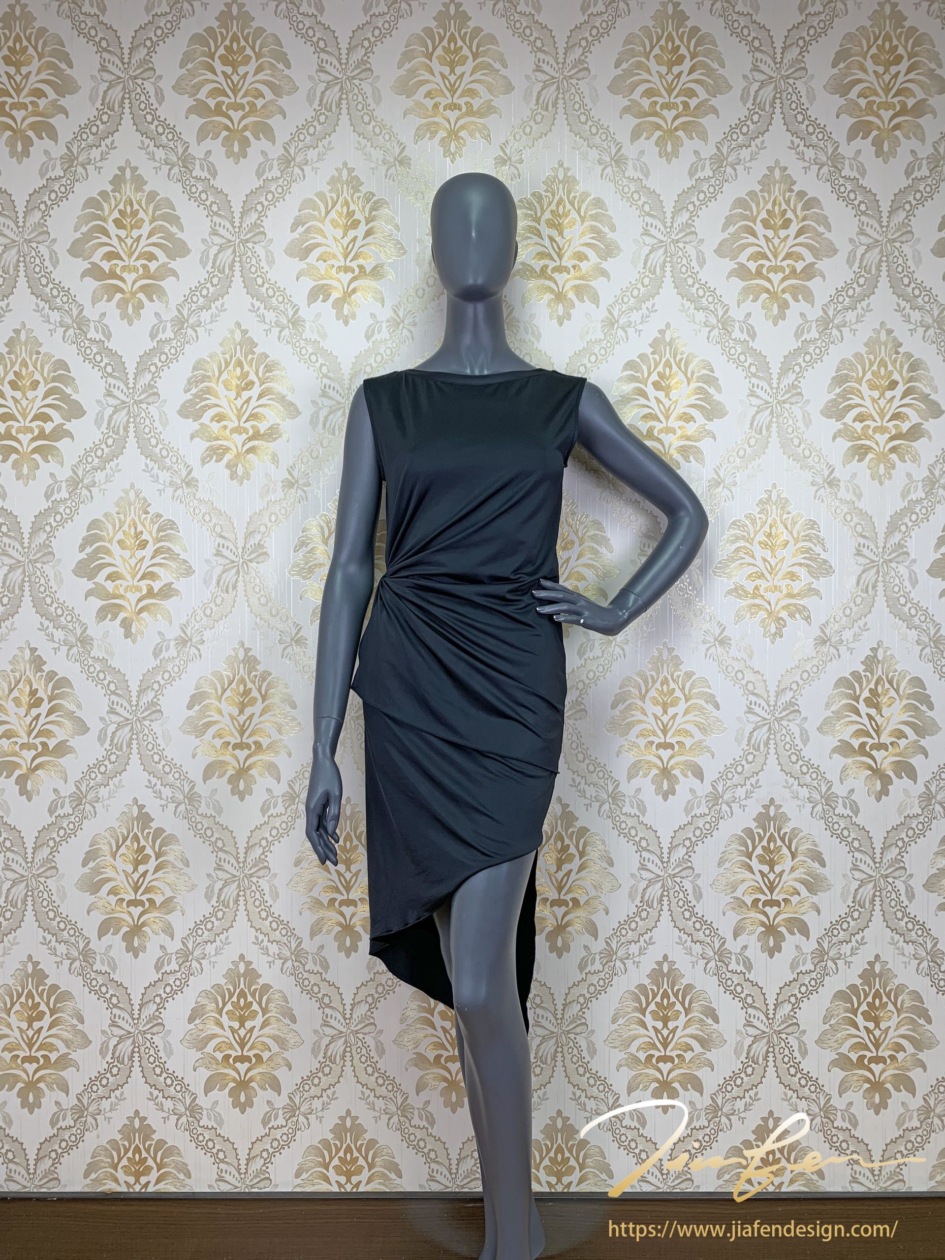 《BY TERRY佳衯自創》無袖側抓褶收腰連衣裙