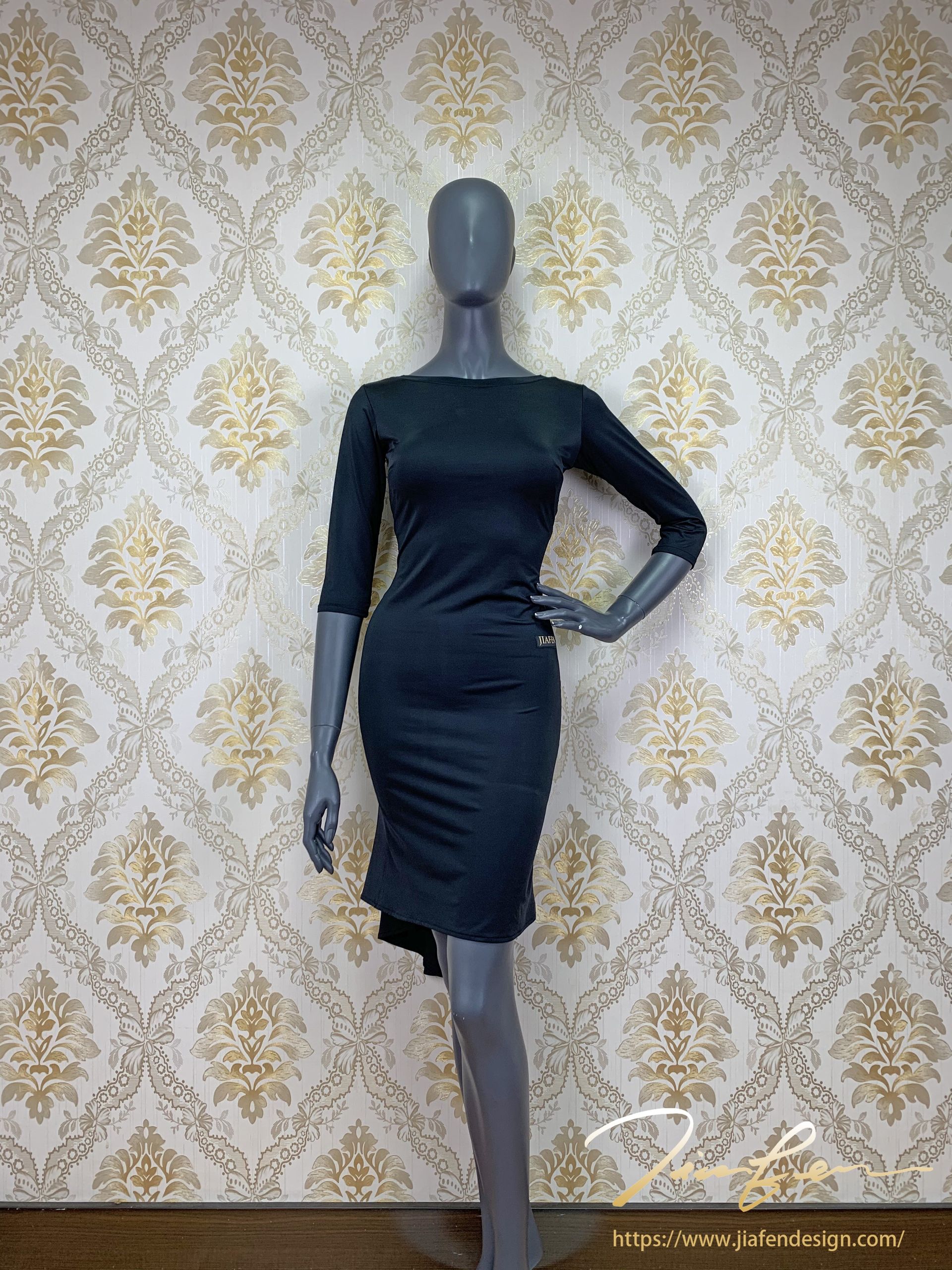 《BY TERRY佳衯自創》後綁帶露背連衣裙-1