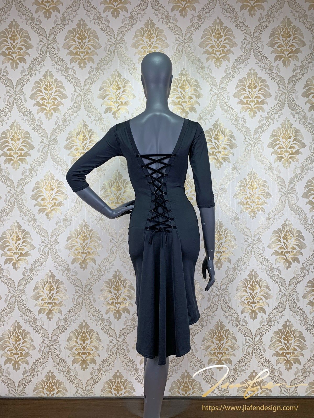 《BY TERRY佳衯自創》後綁帶露背連衣裙-1