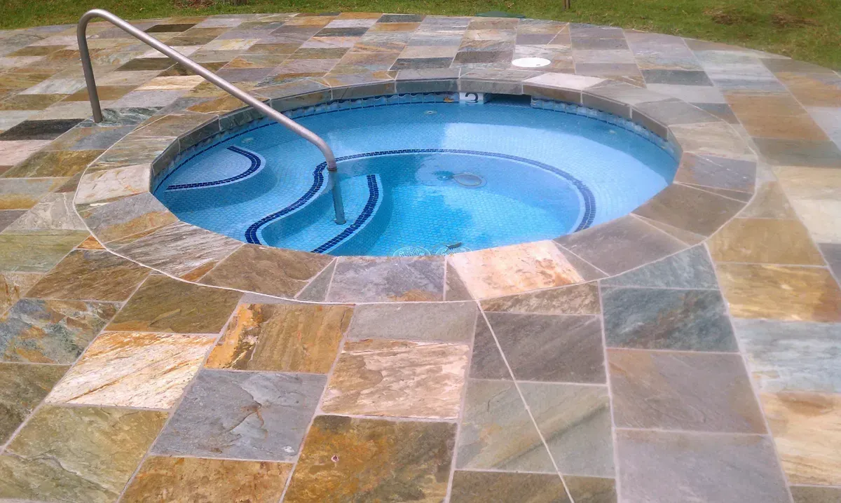 Pool Stairs Kailua, HI — Jack's Tile & Stone Inc