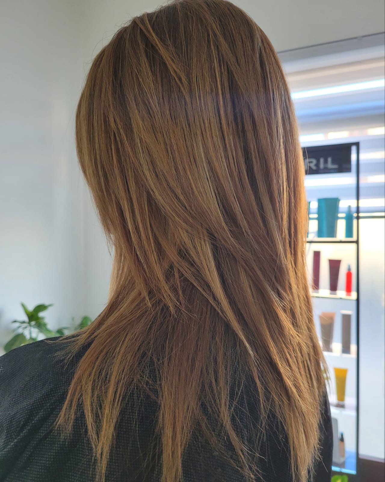 taglio e colorazione capelli