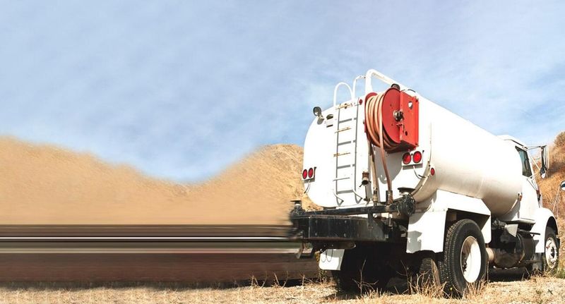 TRANSPORTADORA DE LIQUIDOS Y MATERIALES NAYARITA