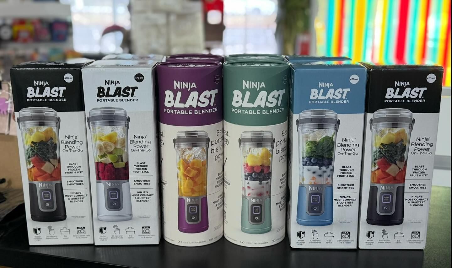 Blender Boxes in Various Colours: Black, White, and Purple — Enterprise Electrics NT Pty Ltd in Tennant Creek, NT