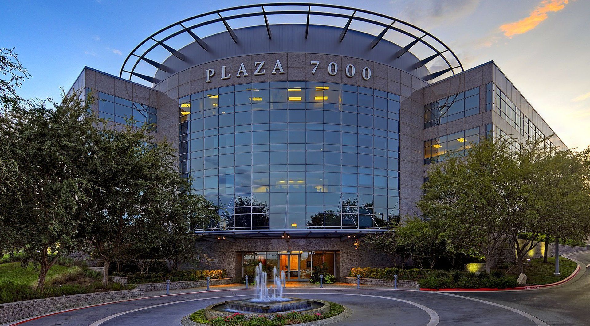 PLAZA 7000 – 7000 N Mopac