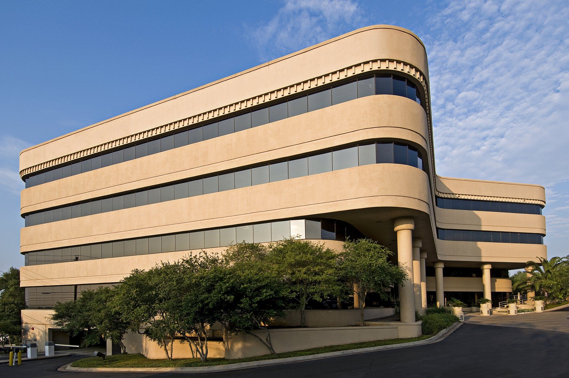 BUILD-TO-SUIT-US ONCOLOGY – 6204 BALCONES
