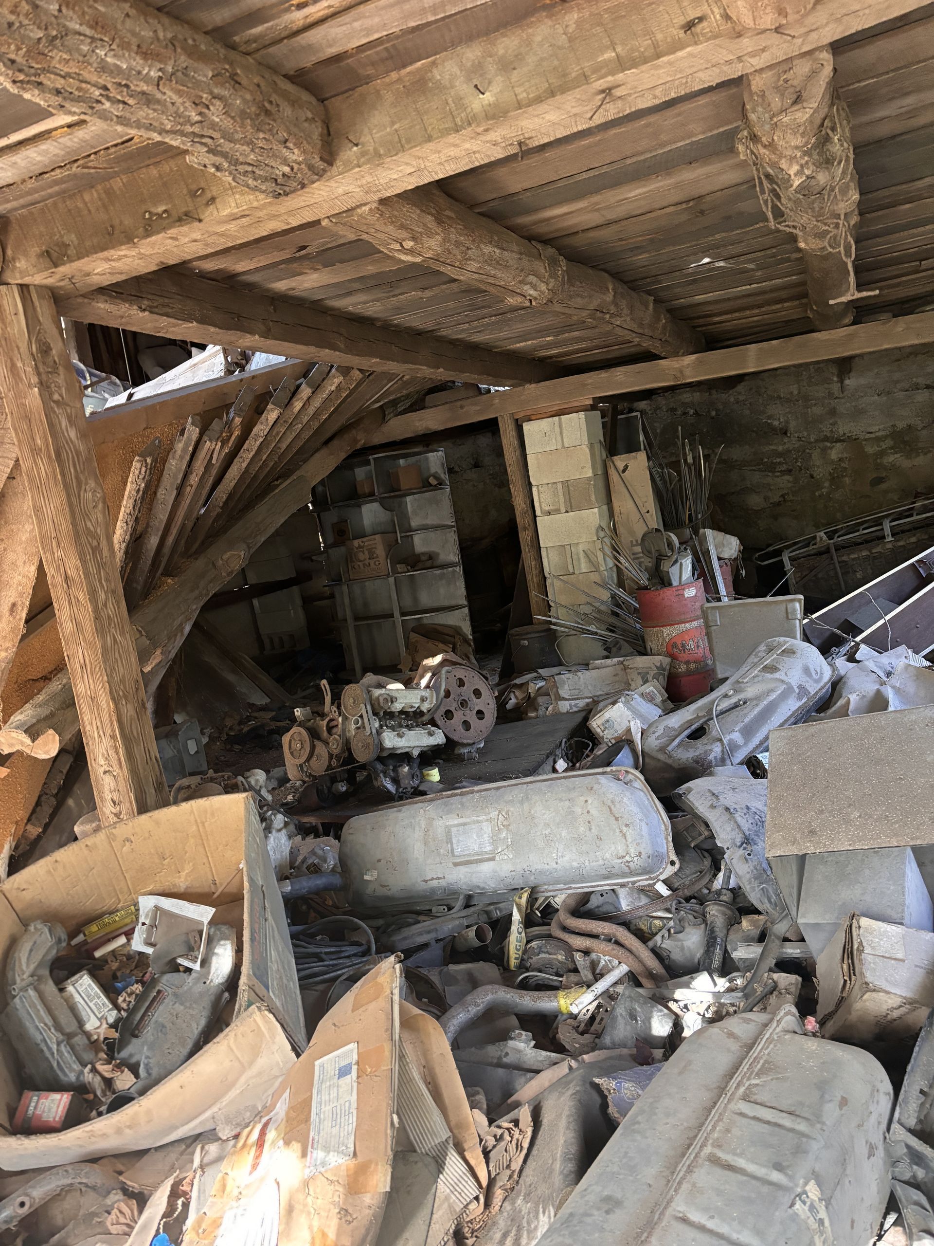 There is a lot of garbage in the attic.