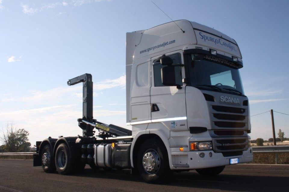 mezzo di trasporto per spurghi