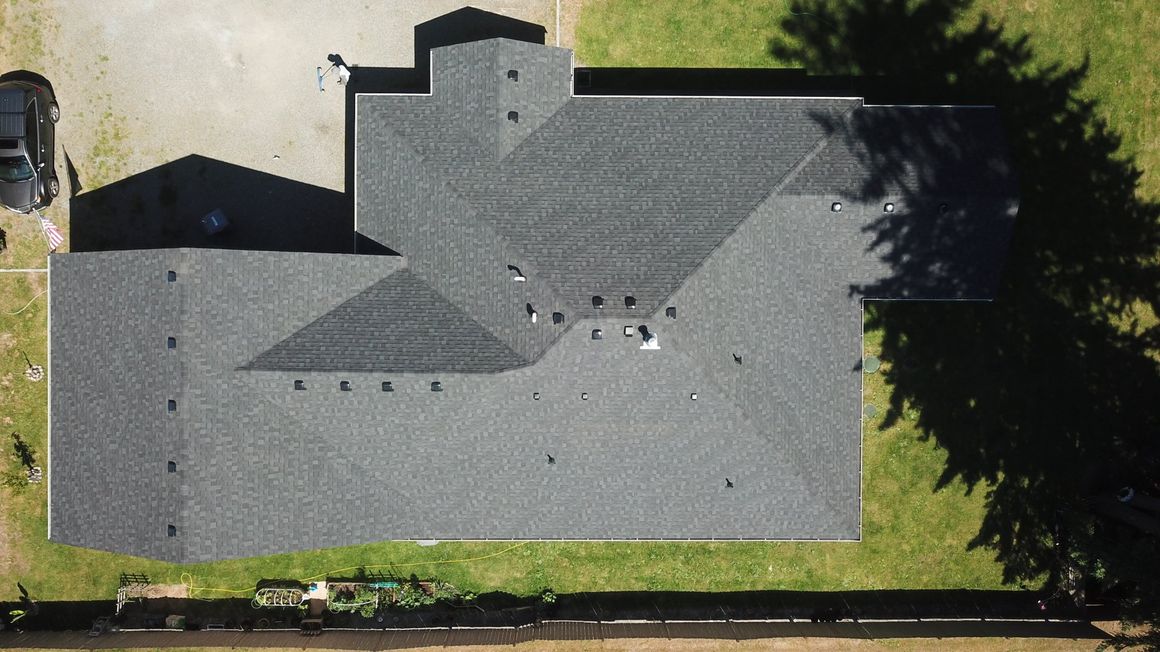 Edged Roofing | Olympia, WA | Supreme Roofing LLC