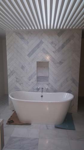 Merival house bathroom