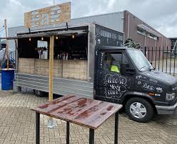 Foodtruck met bar