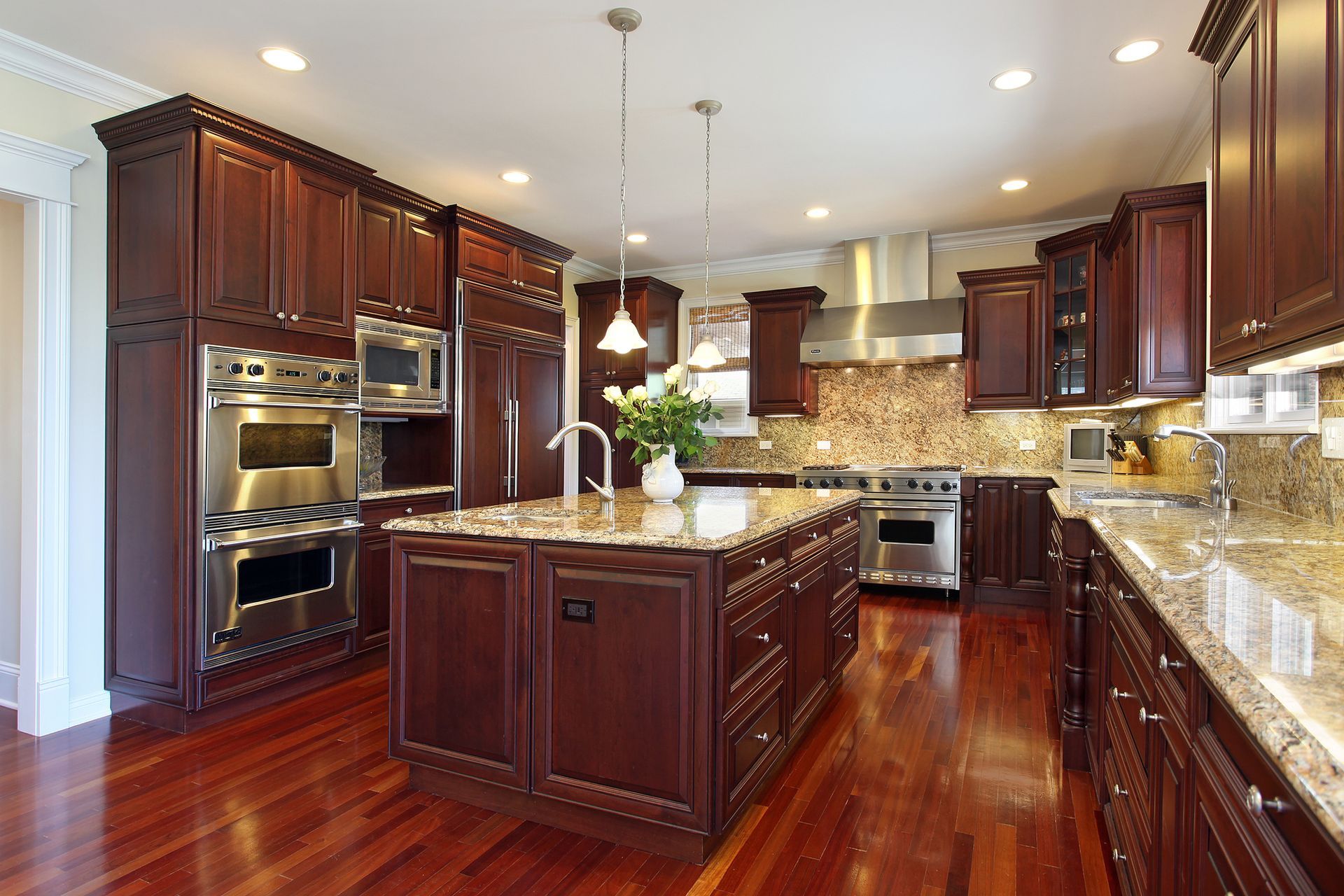 Custom Cabinets in Hallandale Beach, FL