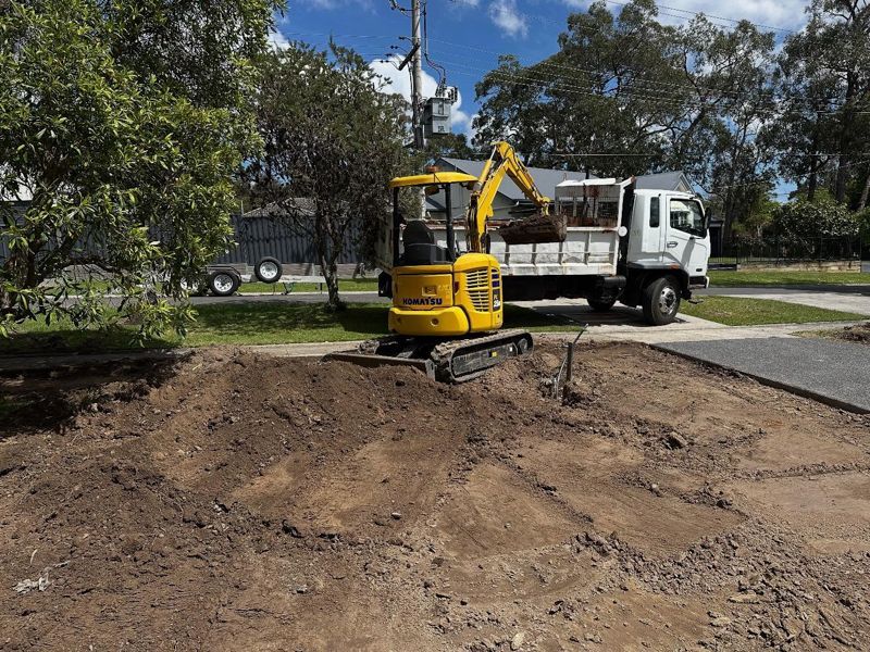 3.5T Enclosed Cabin Excavator Hire