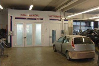 accurati lavori di carrozzeria