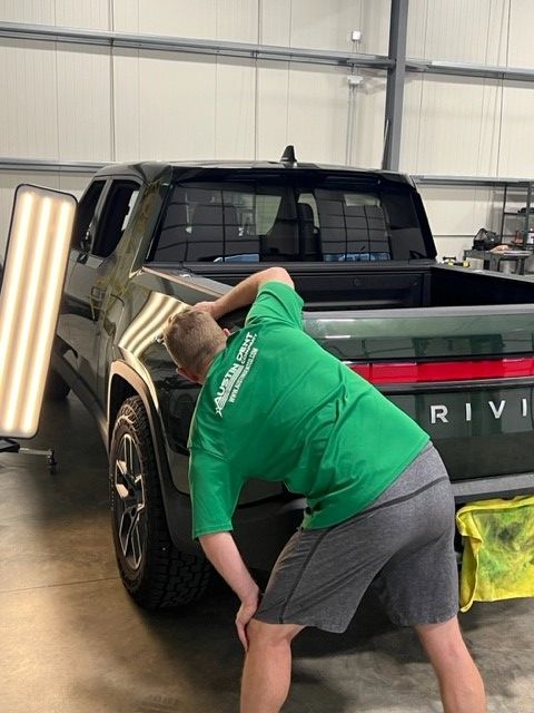 Austin Dent Company offers paintless dent removal in central Texas and Austin's north and west side.