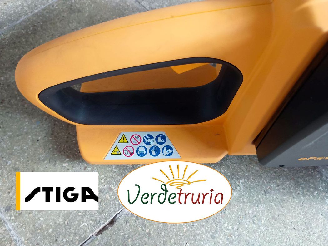 Motosega a batteria CS 300