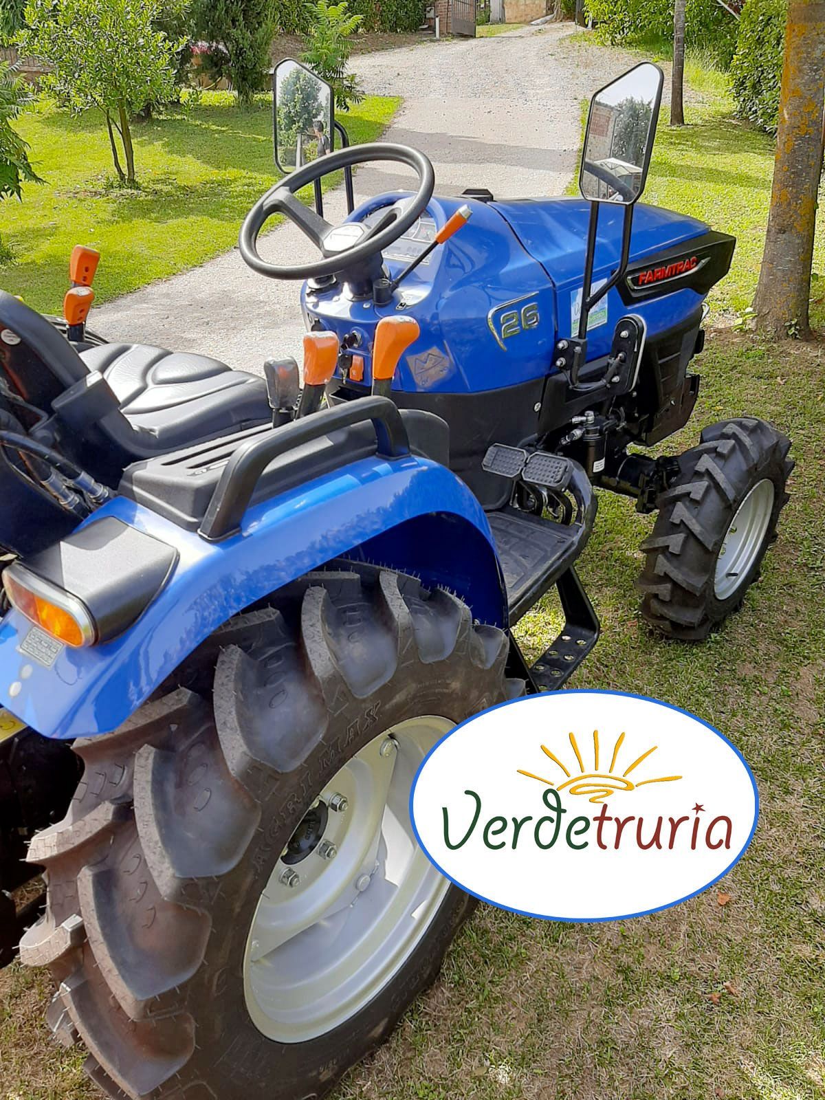 Trattore Nuovo Farmtrac 26 RM