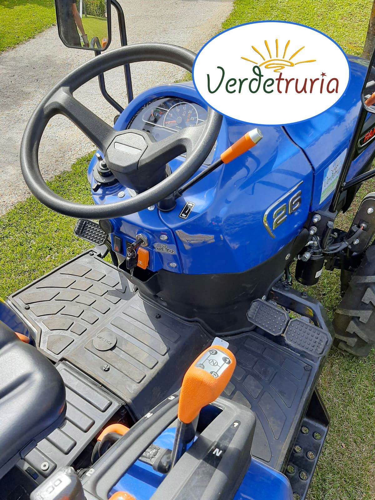 Trattore Nuovo Farmtrac 26 RM