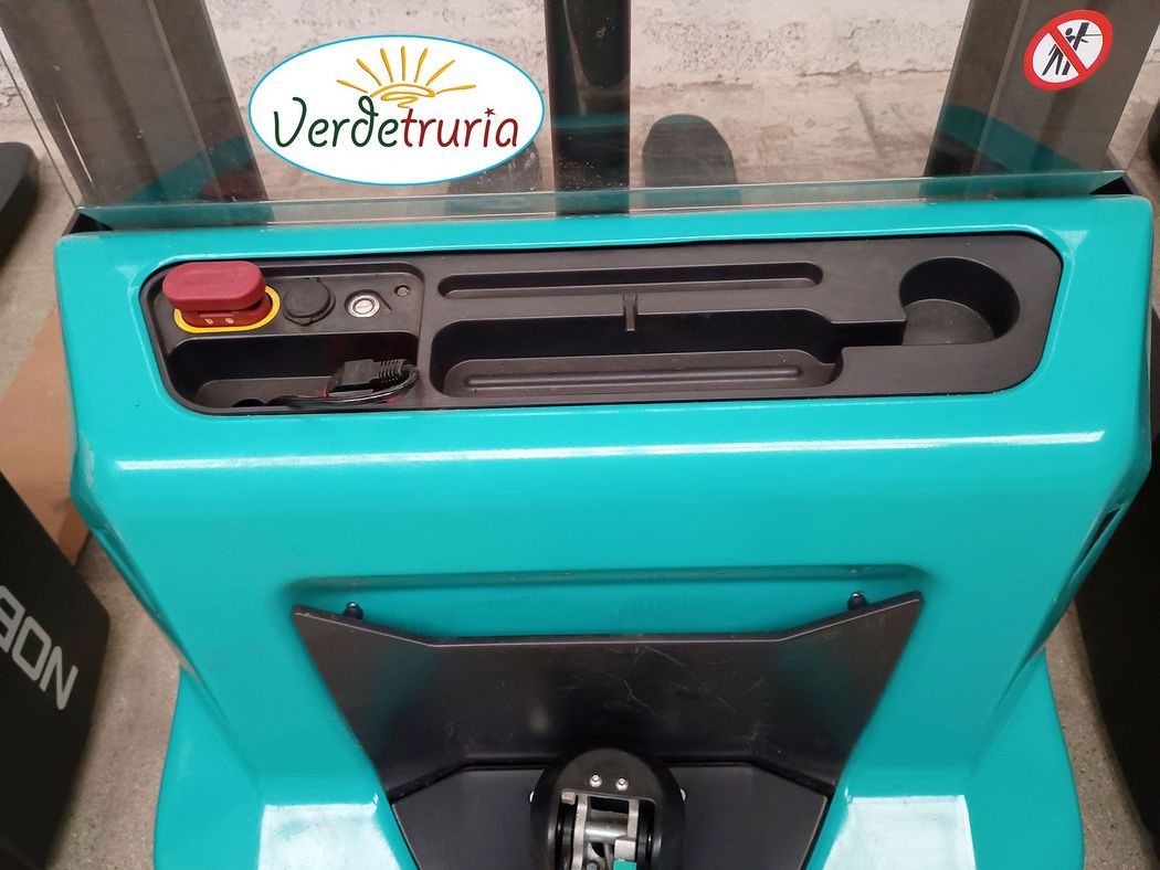 Carrello Elevatore a Timone Noblelift