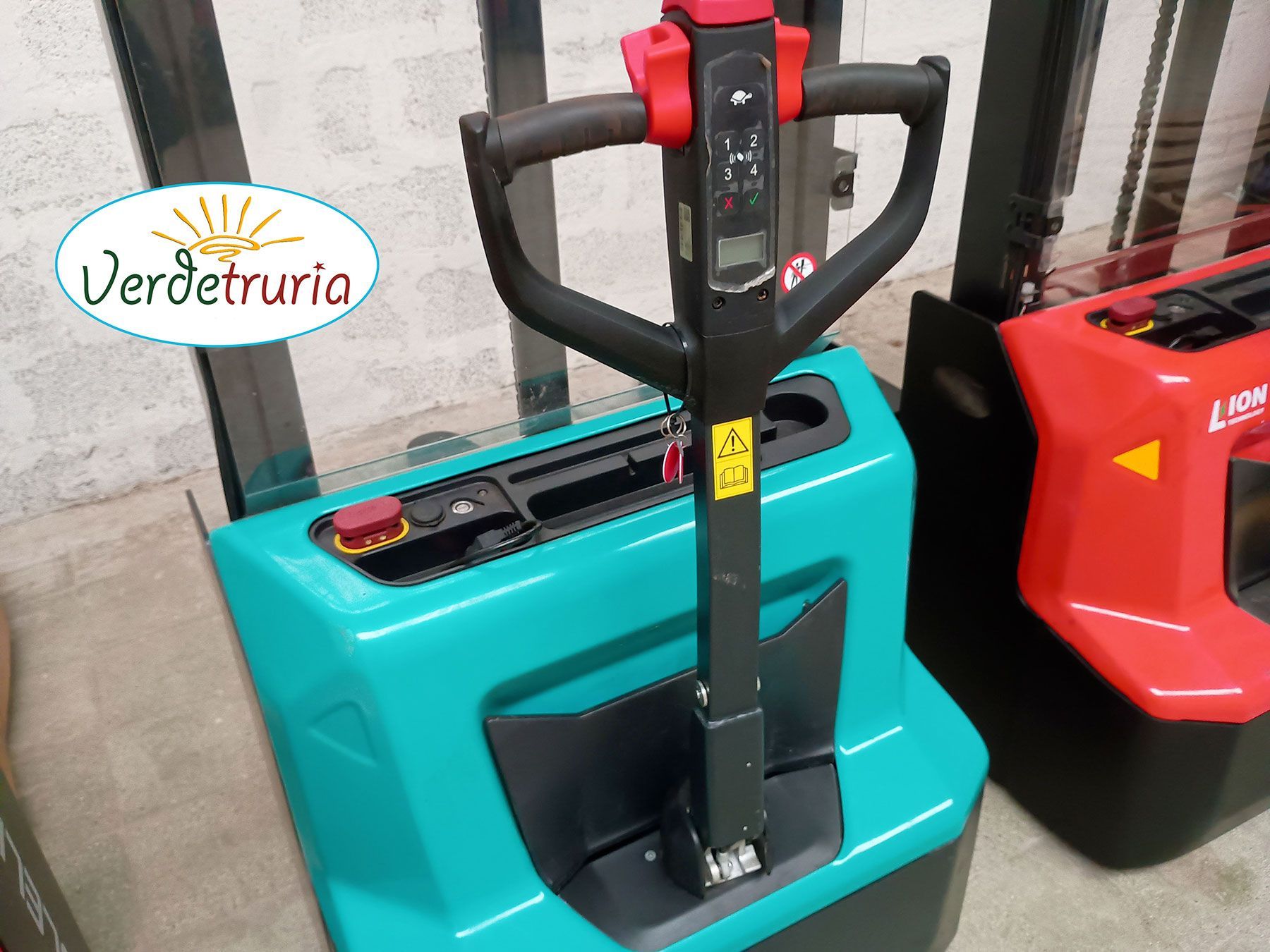 Carrello Elevatore a Timone Noblelift