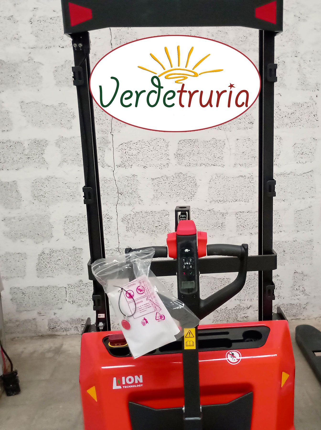 Carrello Elevatore a Timone Noblelift