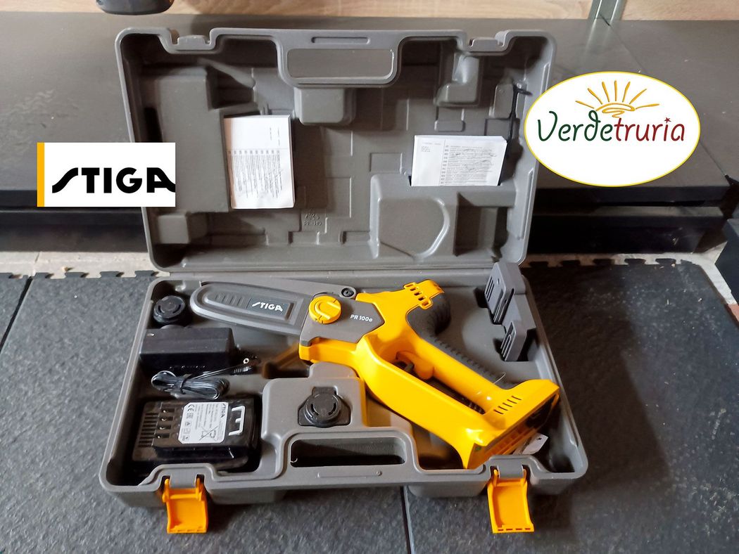 Cesoia e sega da potatura a batteria PR 100e Kit