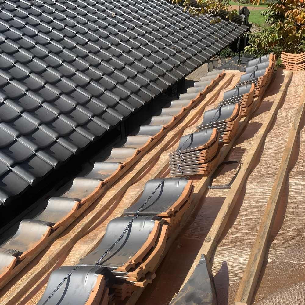 Tile Roof Painting — Lance Ward Roof Tiling in Orange, NSW