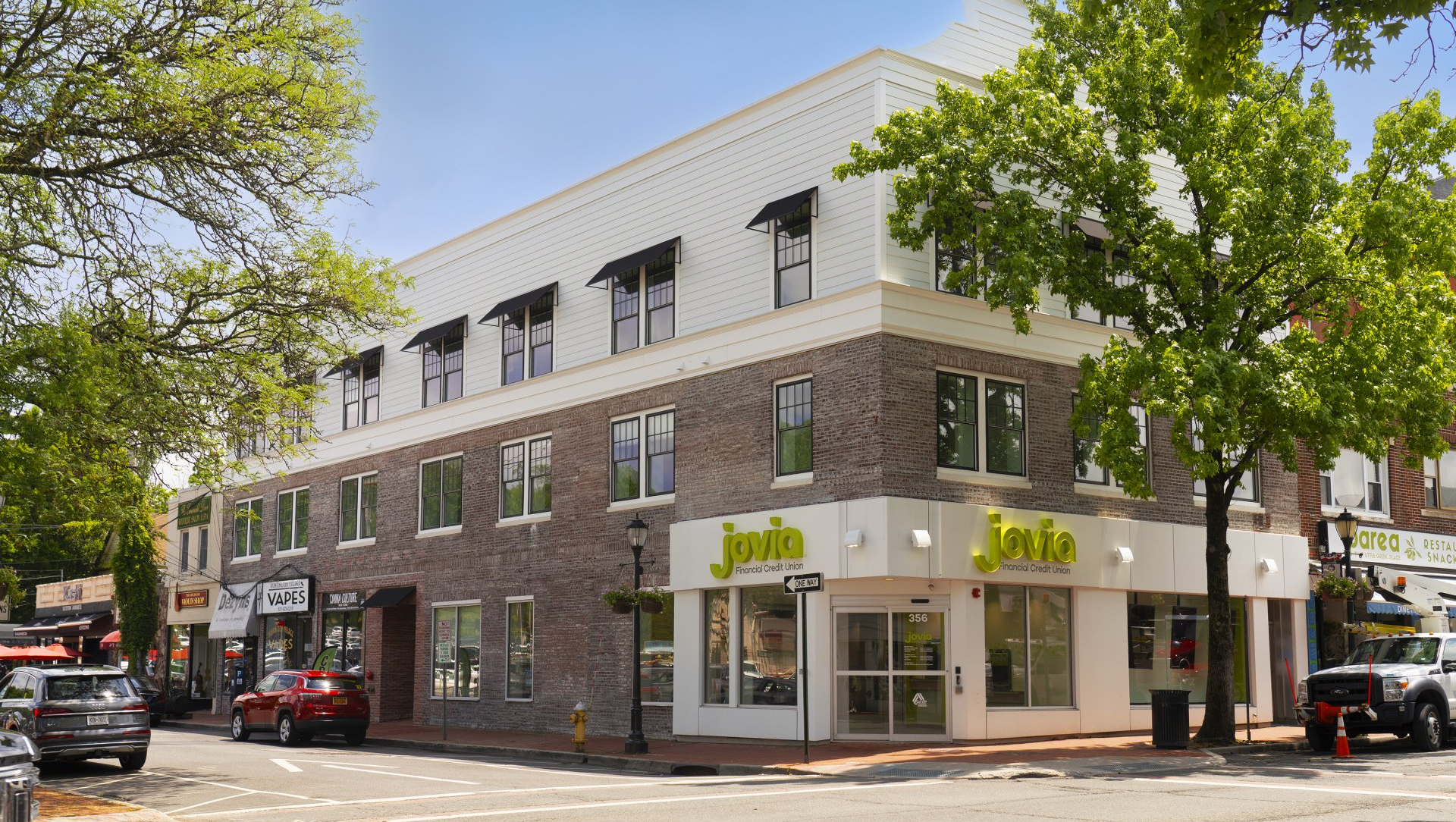 elm street lofts exterior