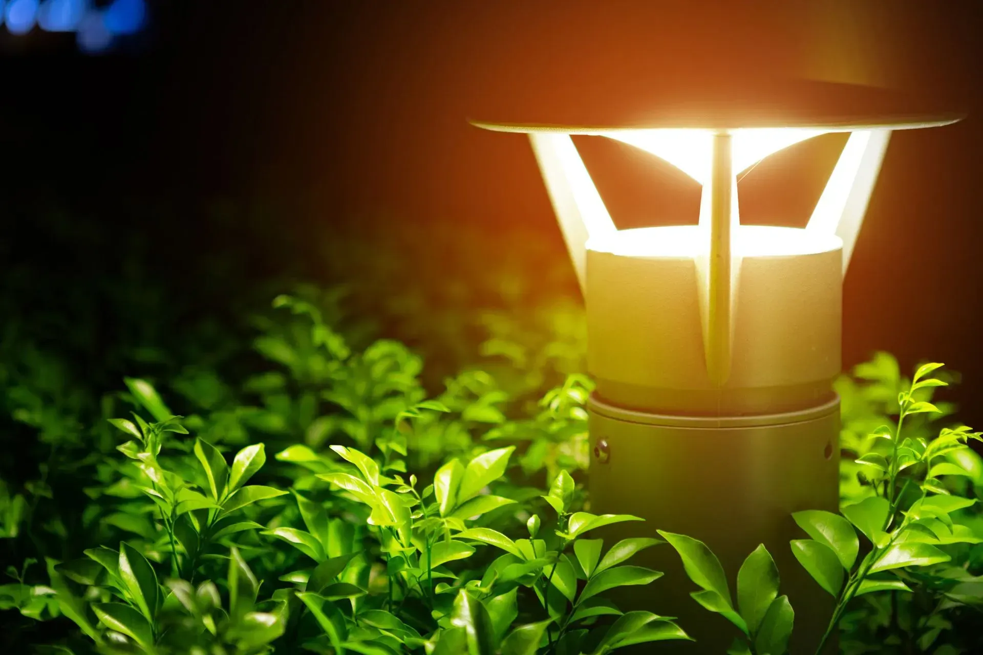 Garden Electric Lamp — Englewood, FL — Smiths Electric Inc