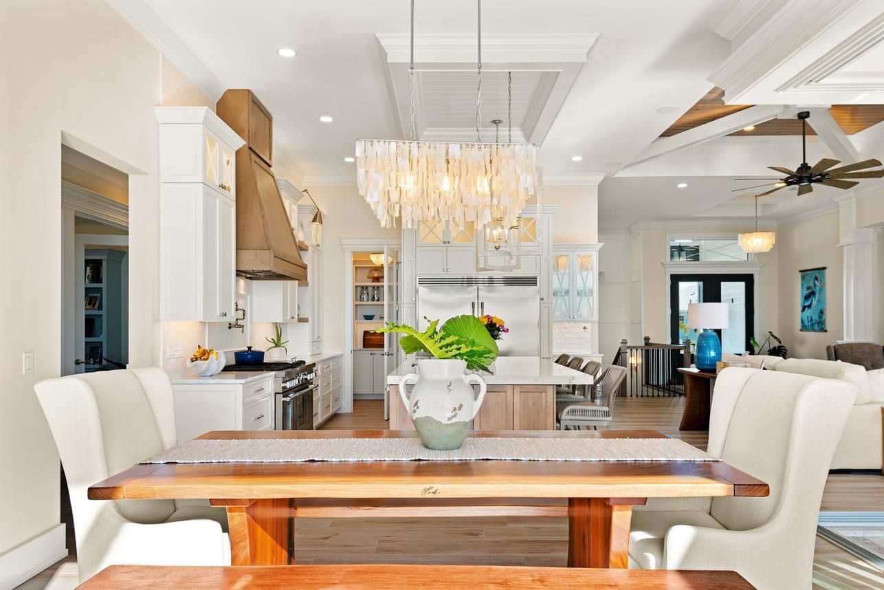 Lighting Living Room— Englewood, FL — Smiths Electric Inc