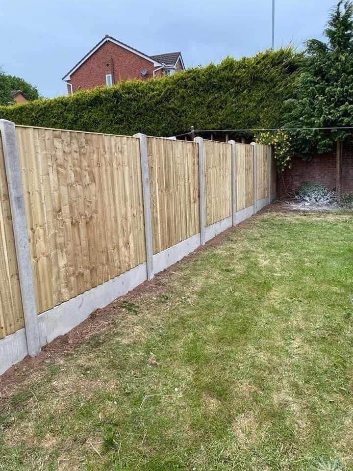 New Wooden Fencing in Salisbury