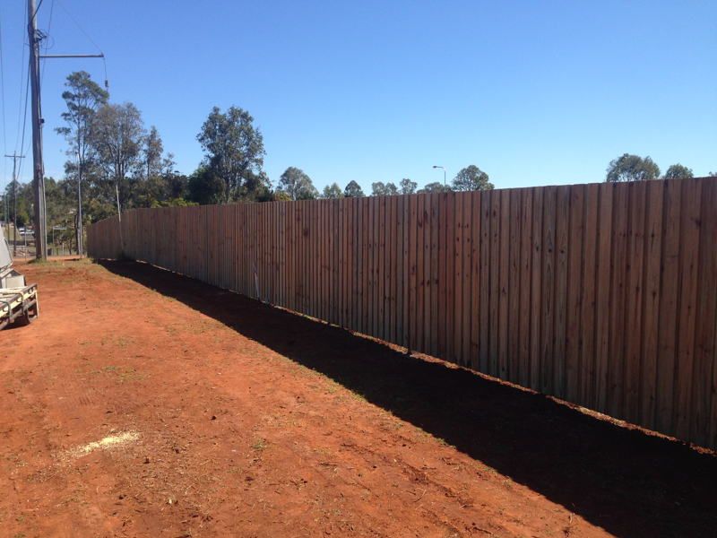 Timber Fencing Hervey Bay Fraser Coast DC Fencing