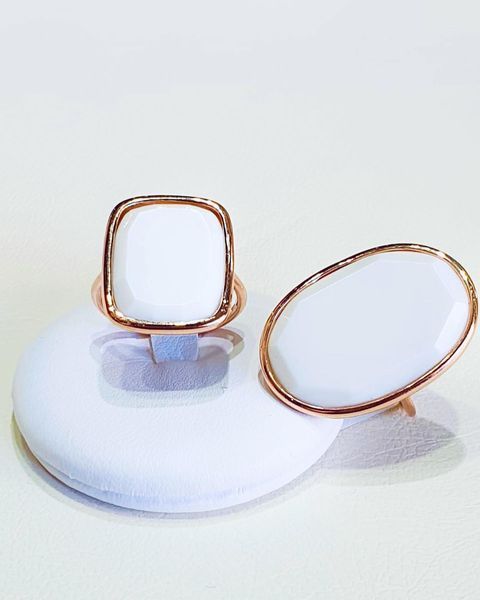 Anelli oro rosa e agata bianca